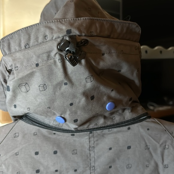 Stussy Dupont Teflon Parka Jacket with hoodie, gray, size medium, snowboard/rain - Picture 6 of 11